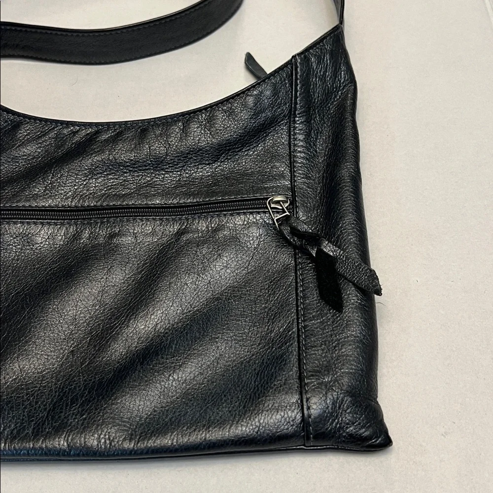 SVEN LEATHER CROSSBODY BAG METALLIC BLACK BERKELEY USA